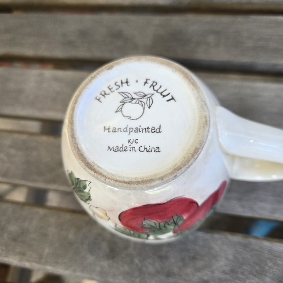 Fresh Fruit Mug Hand Painted - Picture 4 of 4